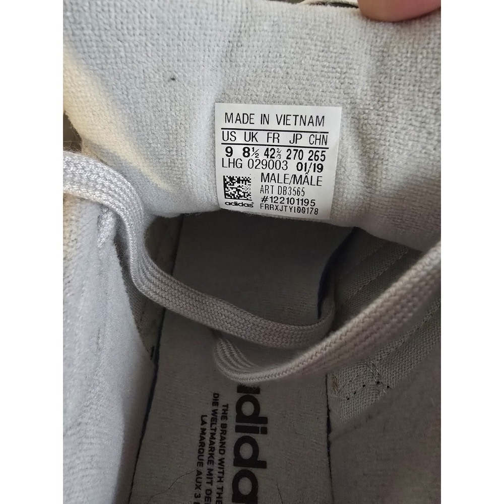adidas Running Shoes - Picture 5 of 5